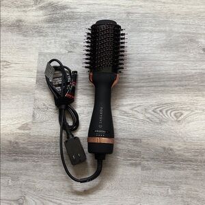 FoxyBae Black and Rose Gold Hair Dryer Brush